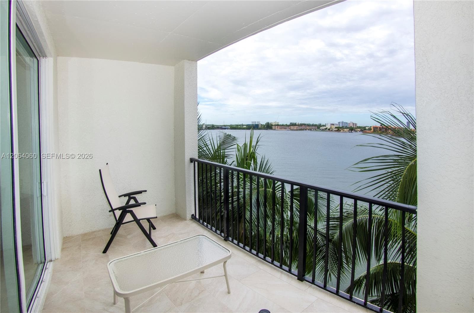 Porto Bellagio · #2408 in Sunny Isles Beach - Photo 30
