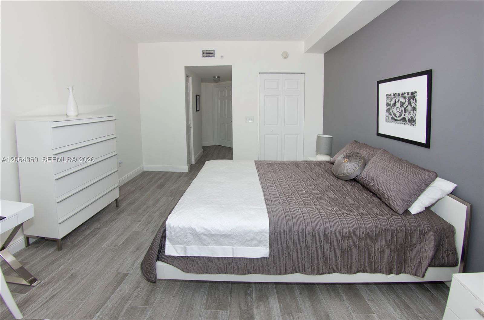 Porto Bellagio · #2408 in Sunny Isles Beach - Photo 19
