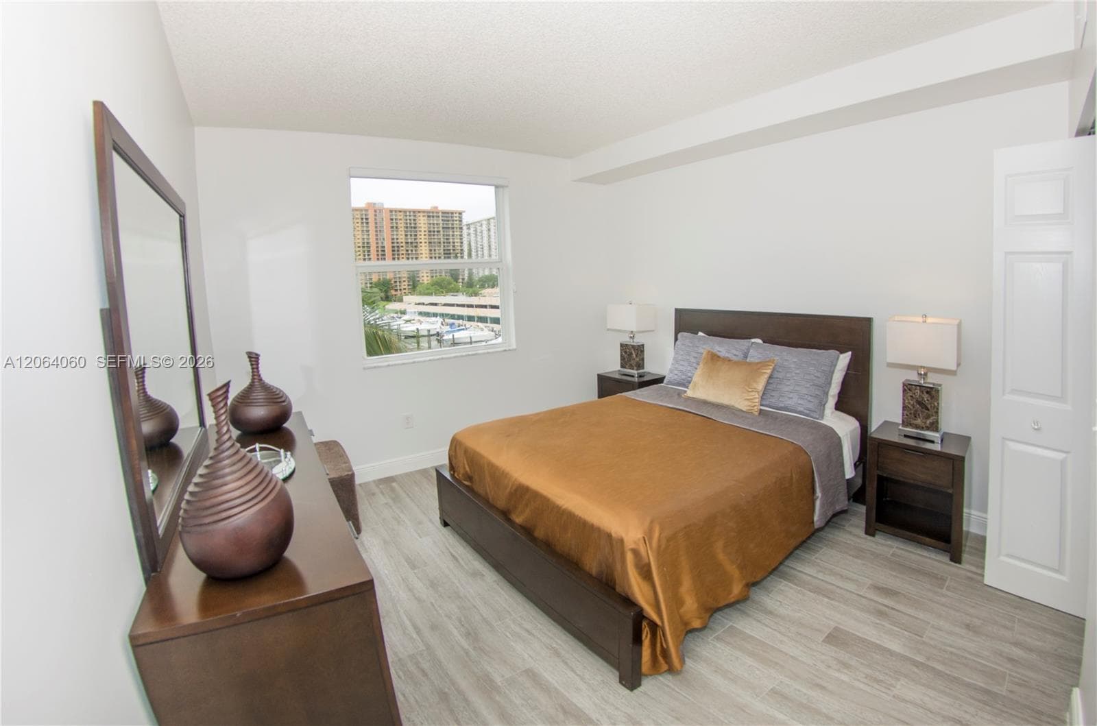 Porto Bellagio · #2408 in Sunny Isles Beach - Photo 21