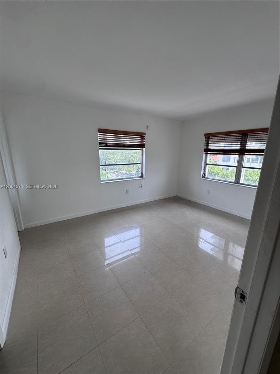 Coral Way Manor · #306 in Miami - Photo 6