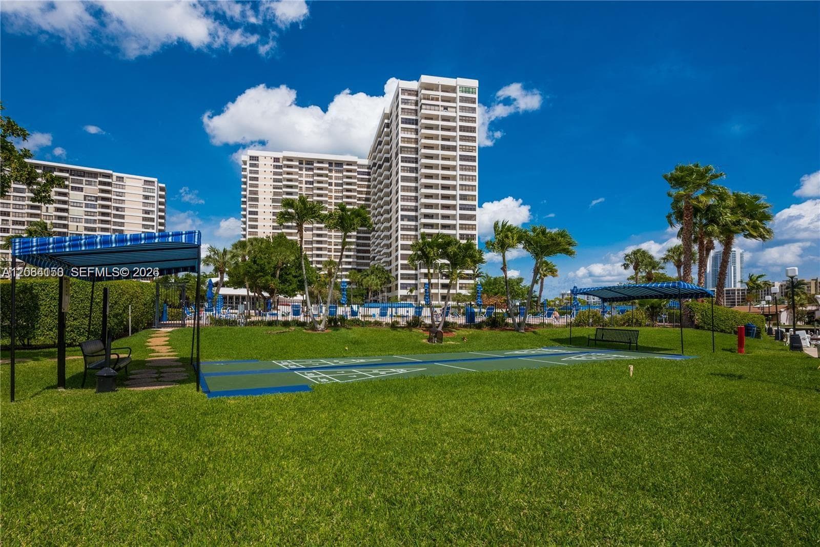 OLYMPUS CONDO PHASE · #1609 in Hallandale Beach - Photo 17