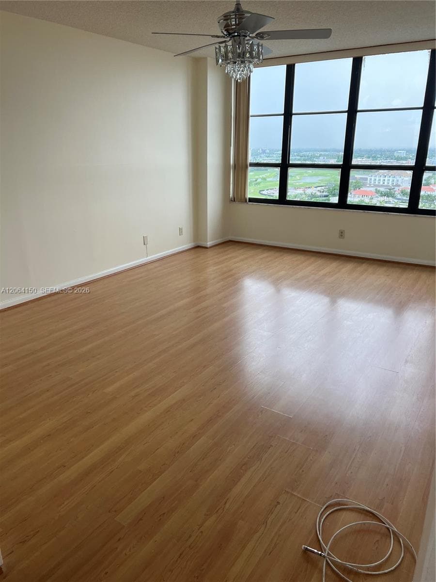 OLYMPUS CONDO PHASE · #1609 in Hallandale Beach - Photo 3