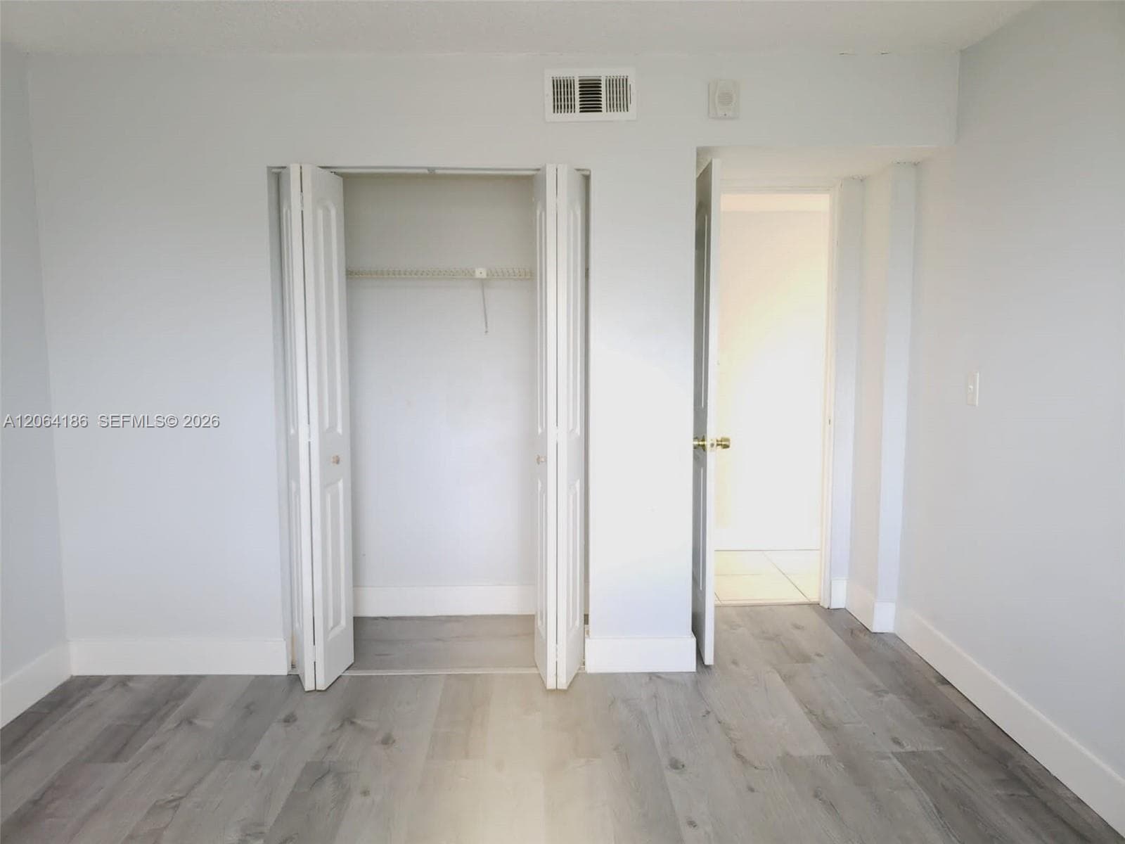 SOVEREIGNS CONDO · #3B in Miami - Photo 20