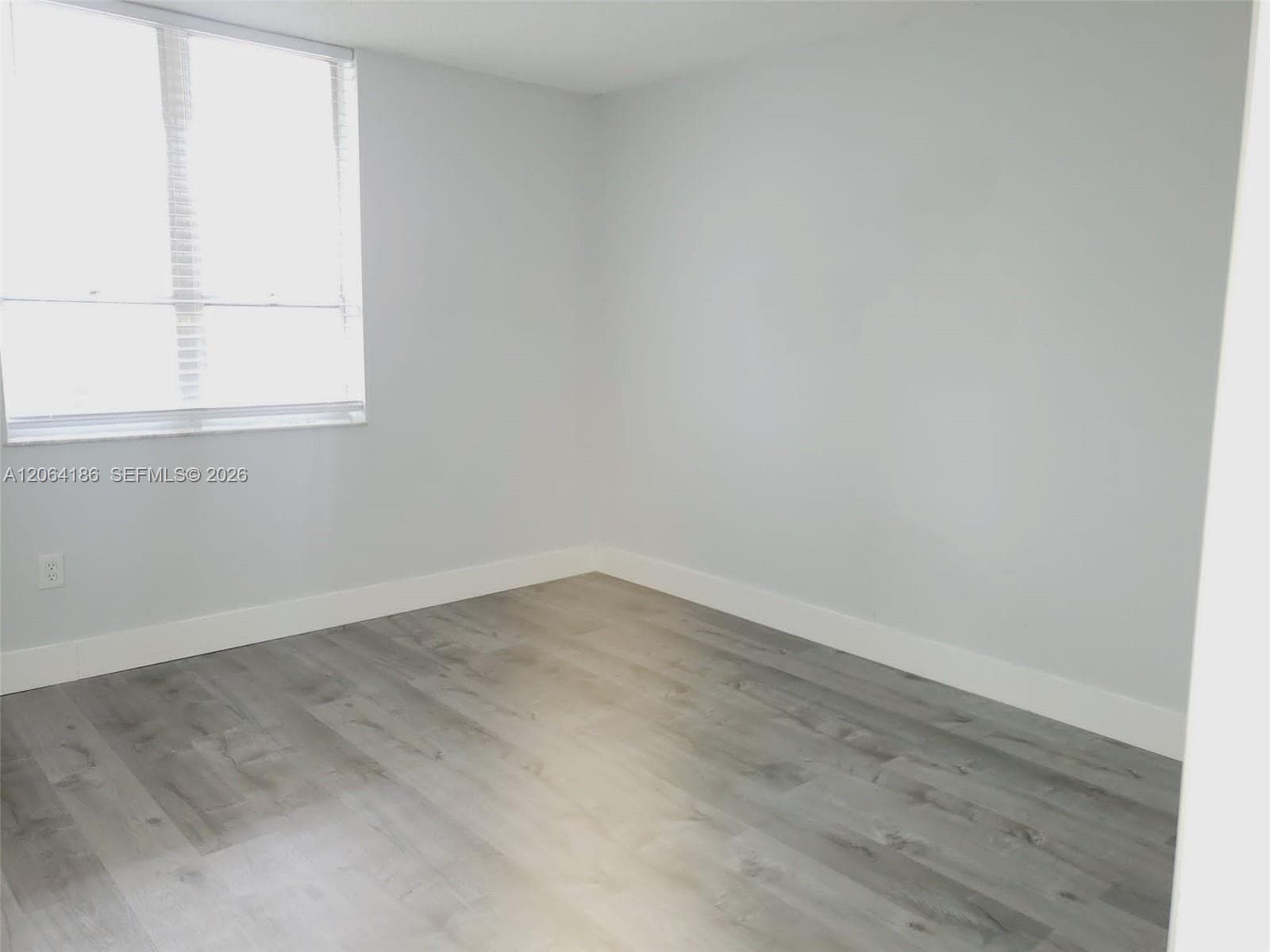 SOVEREIGNS CONDO · #3B in Miami - Photo 18