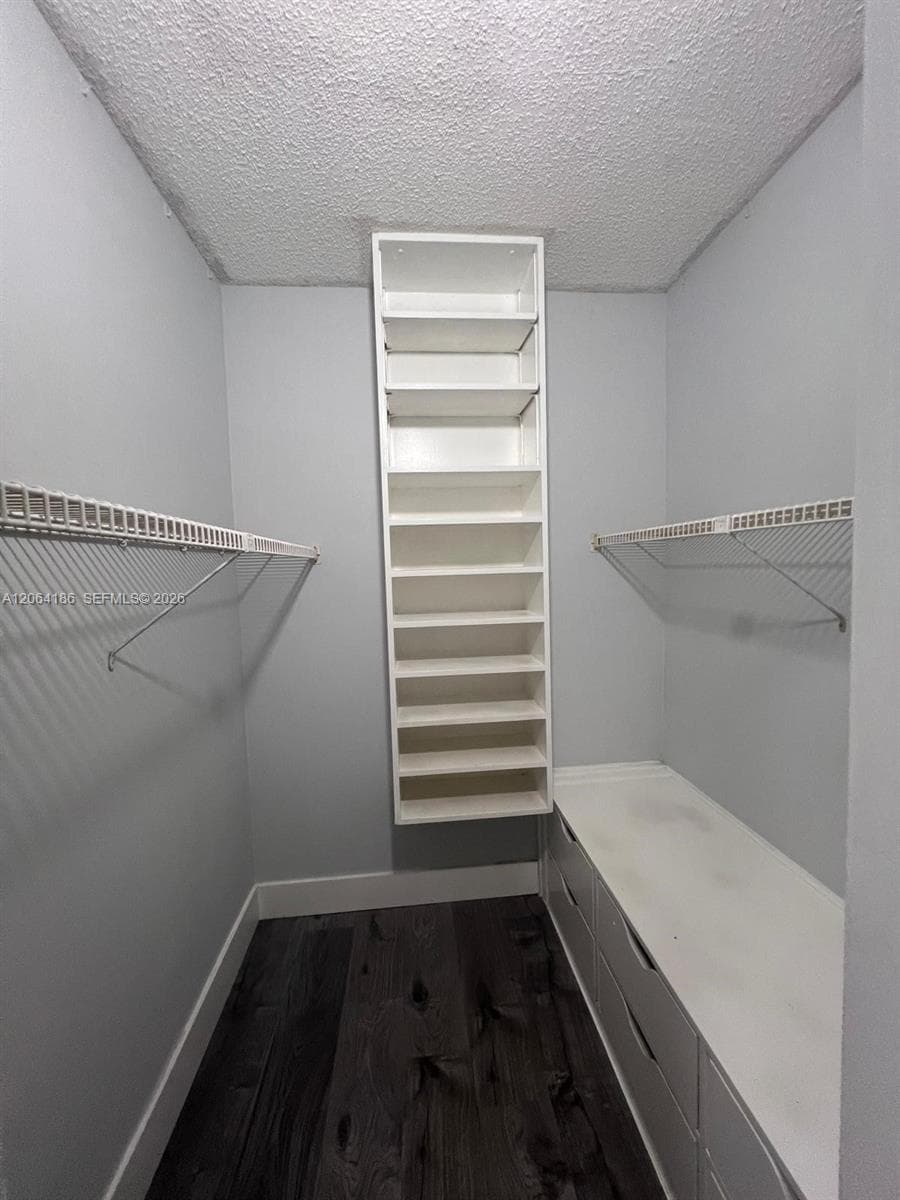 SOVEREIGNS CONDO · #3B in Miami - Photo 15