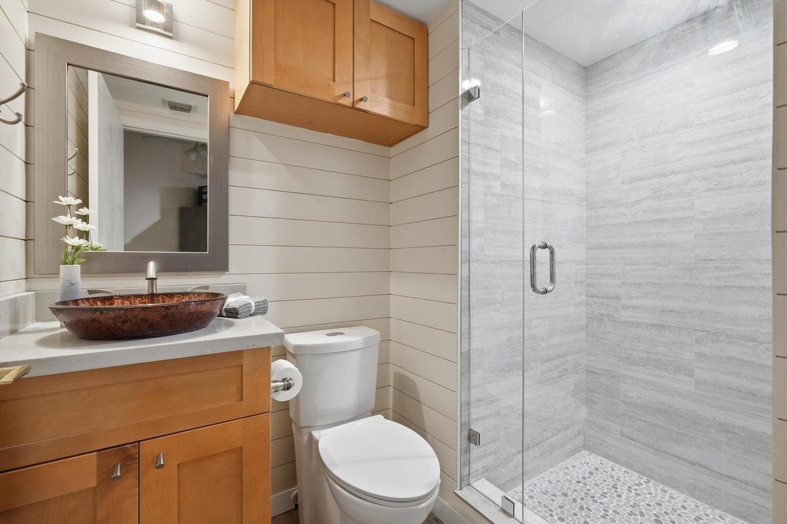 18-7000 Island Blvd apt 907_018