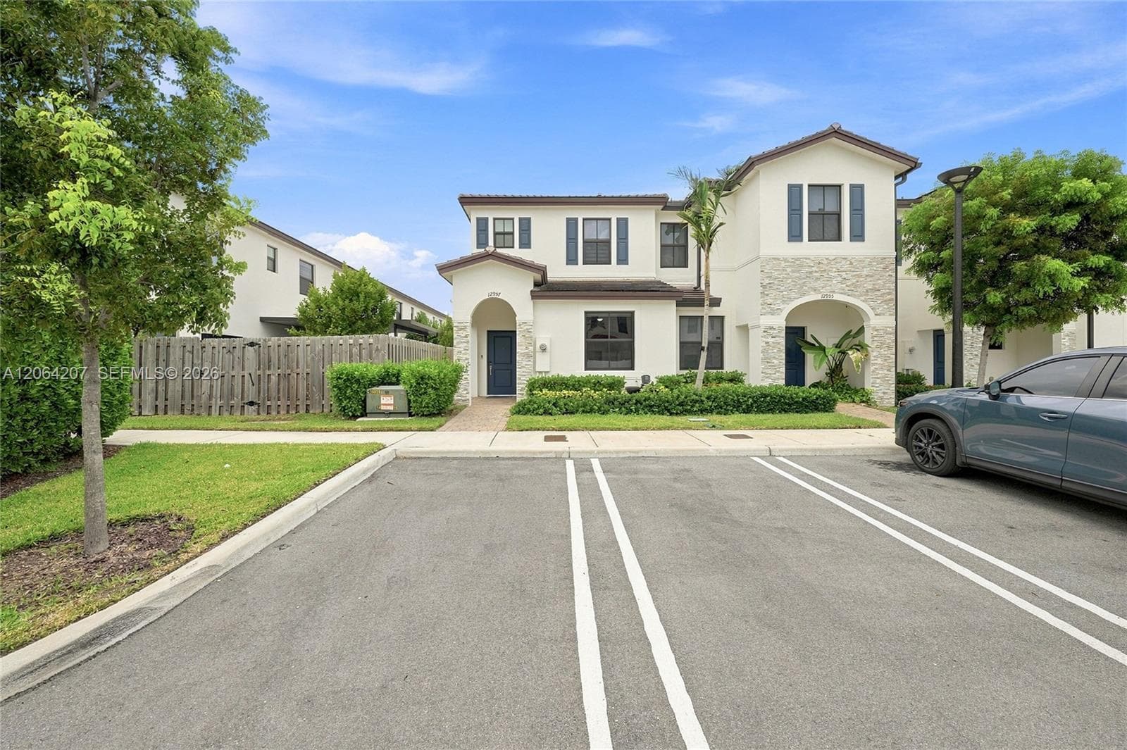 12957 SW 232nd Ln photo 2