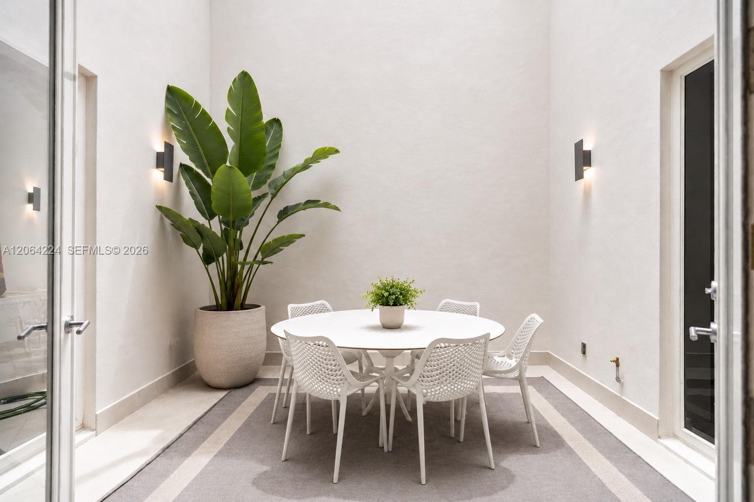 6203 Laguna Path N photo 12