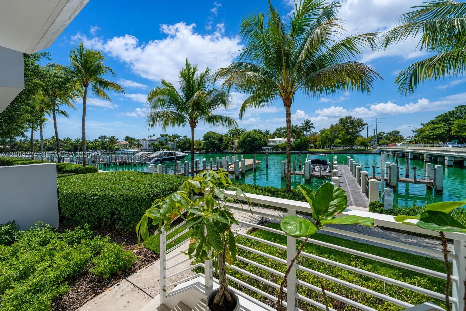 6203 Laguna Path N photo 39
