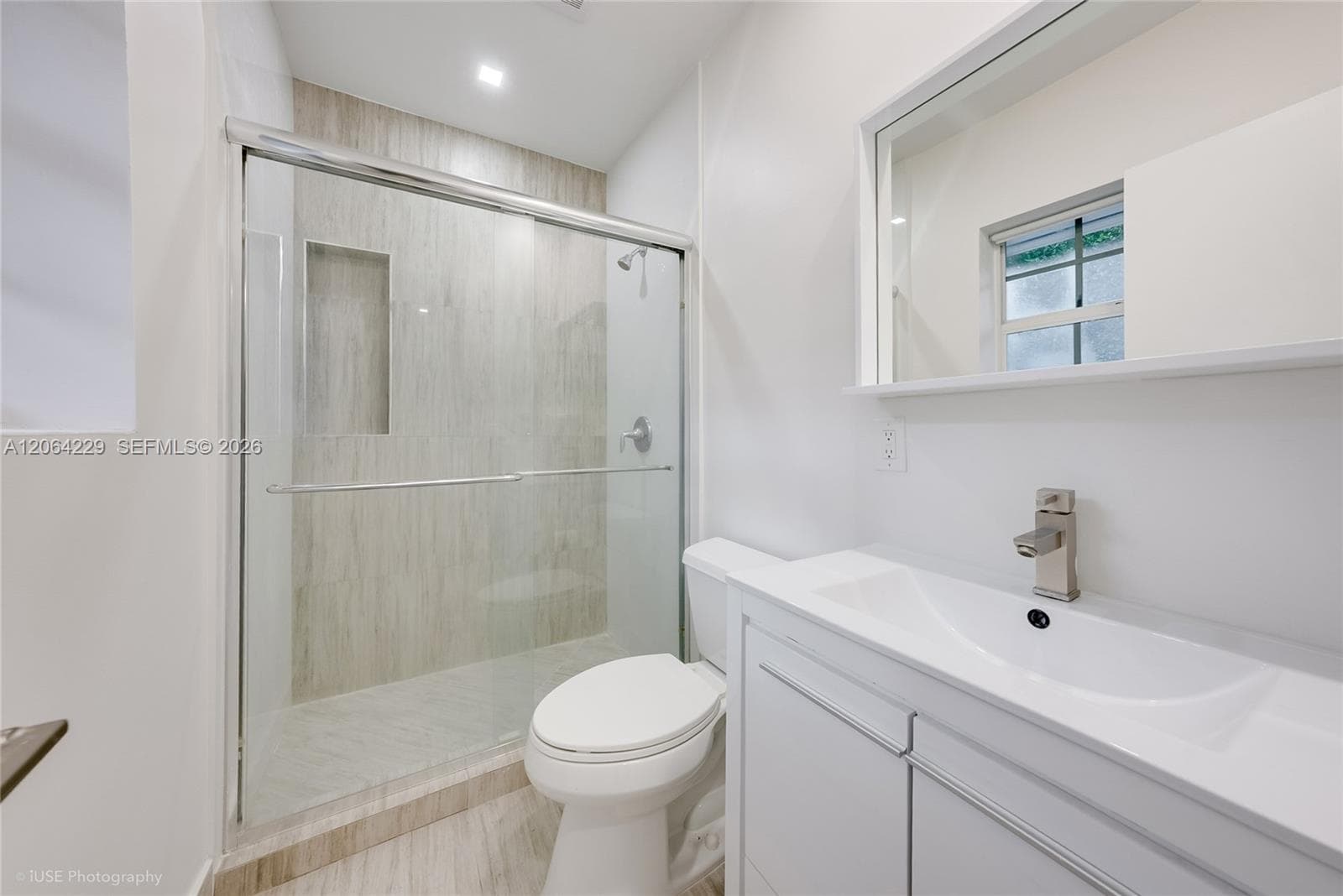 52 Camden Dr photo 33