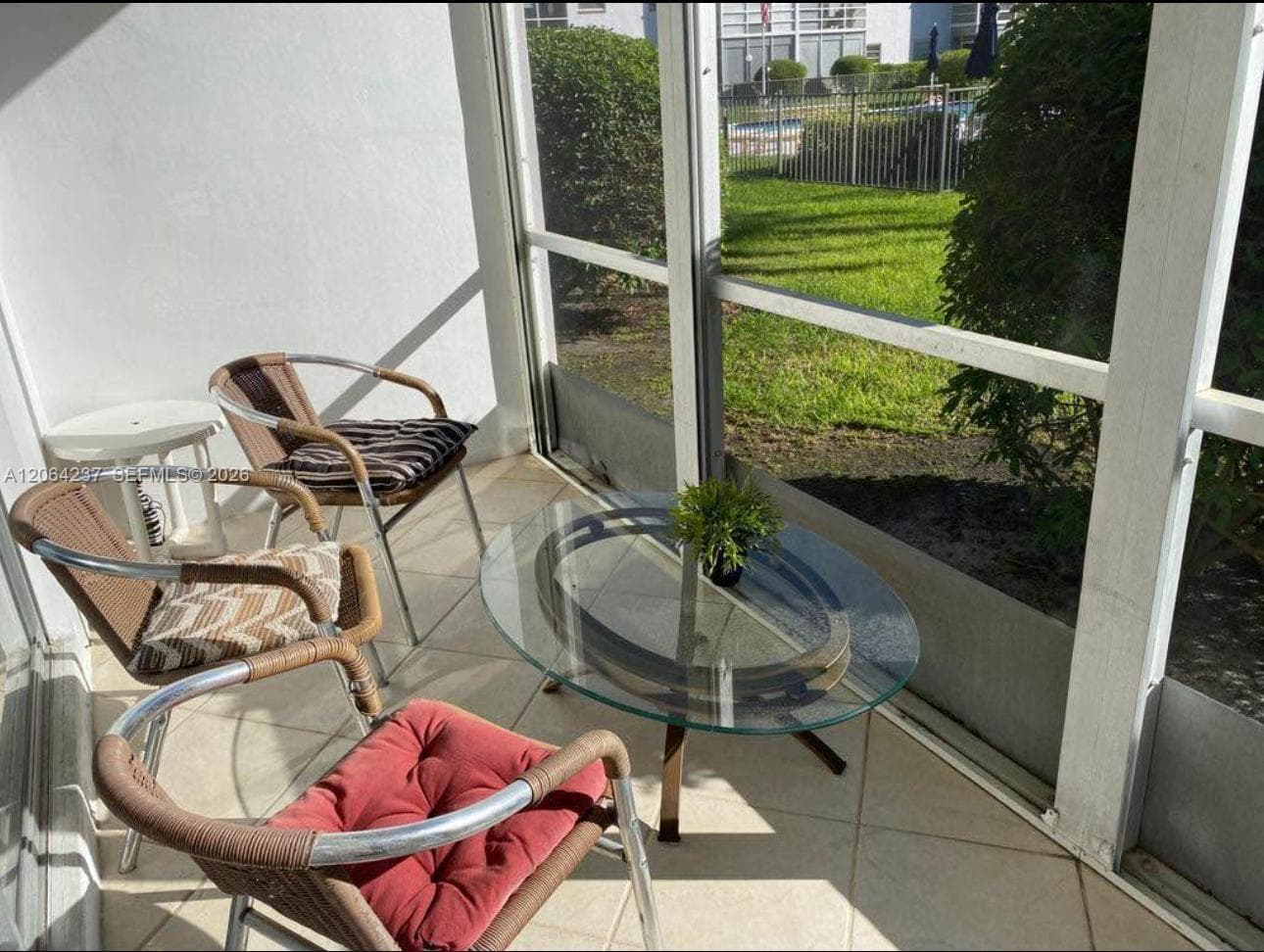 Golden Isles Condo · #115 in Hallandale Beach - Photo 2