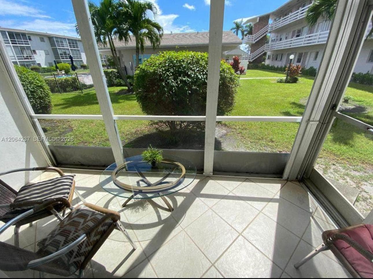 Golden Isles Condo · #115 in Hallandale Beach - Photo 3