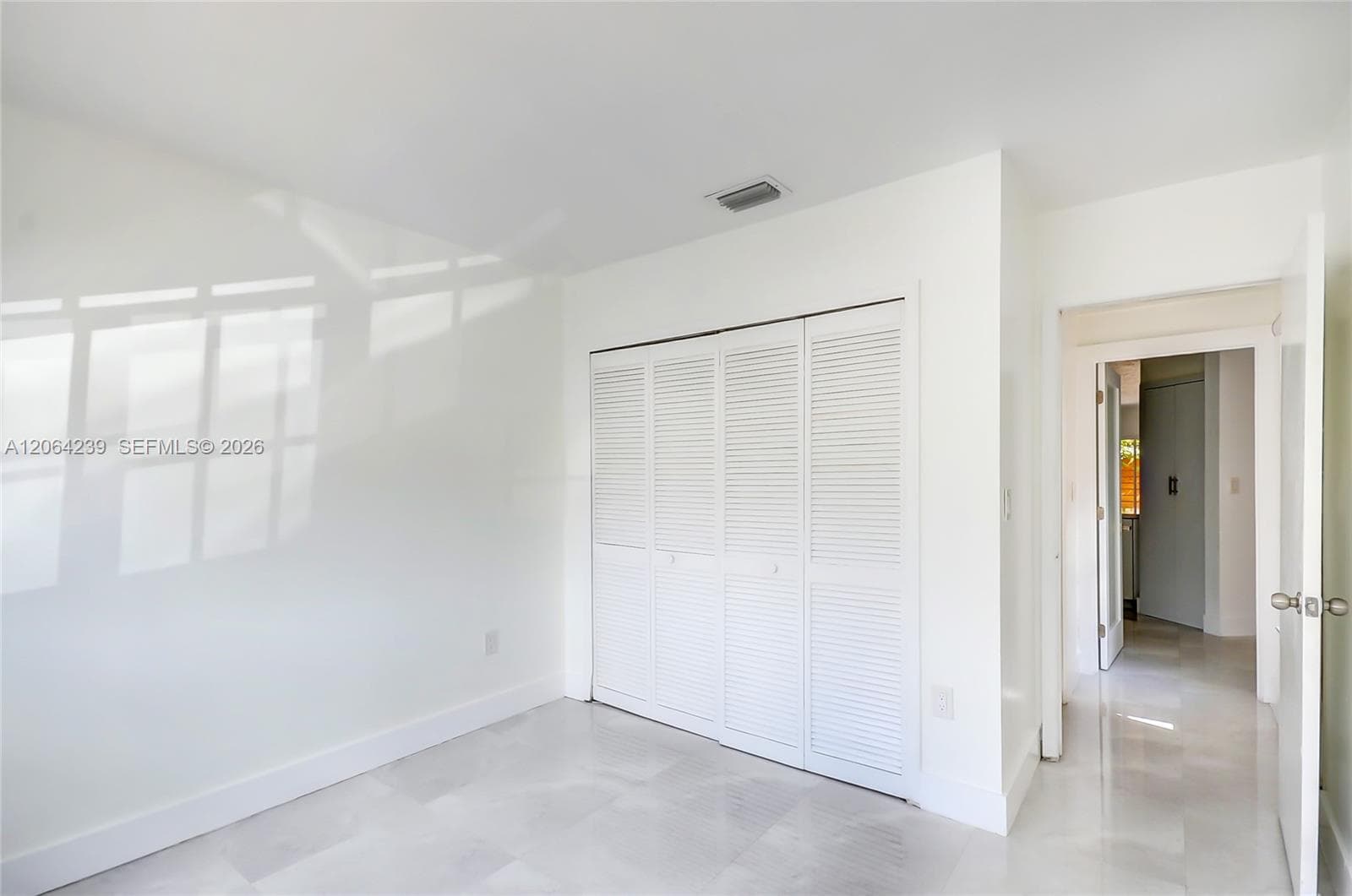 12909 SW 61st Ter photo 16