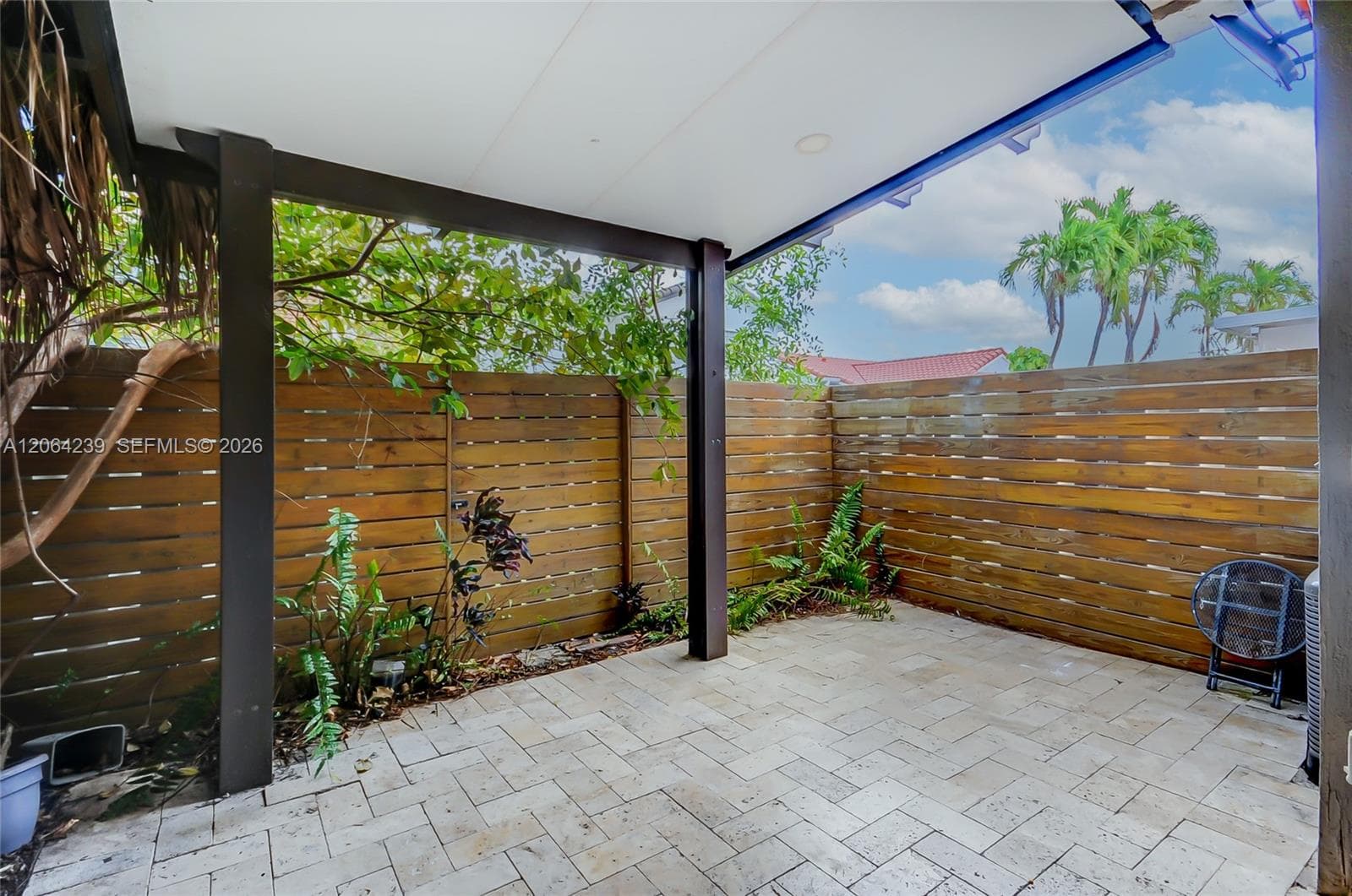 12909 SW 61st Ter photo 21