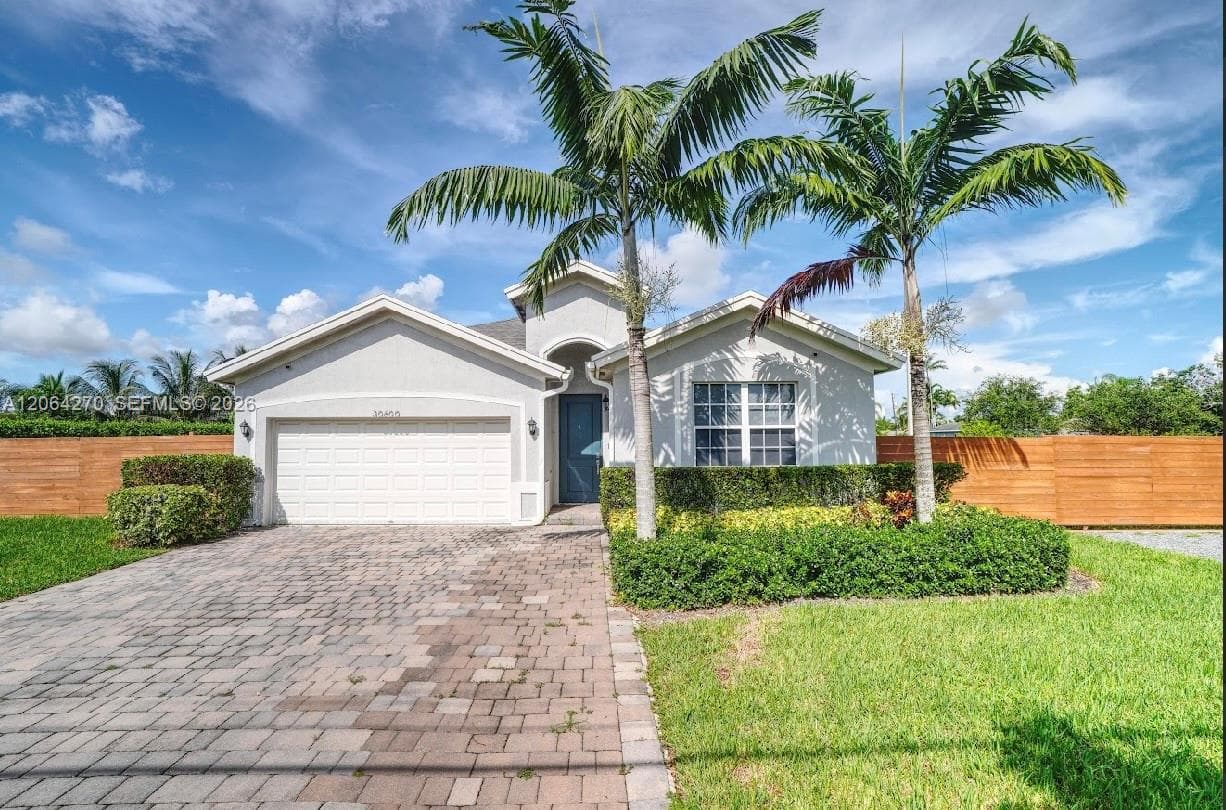 30600 SW 193rd Ave photo 1