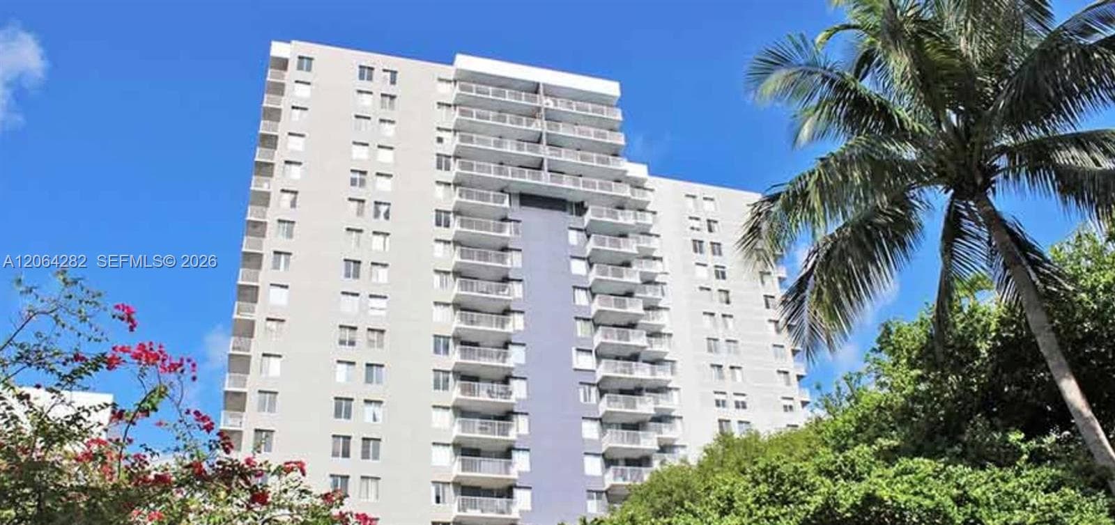 MADISON DOWNTOWN CONDO · #E-1605 in Miami - Photo 2