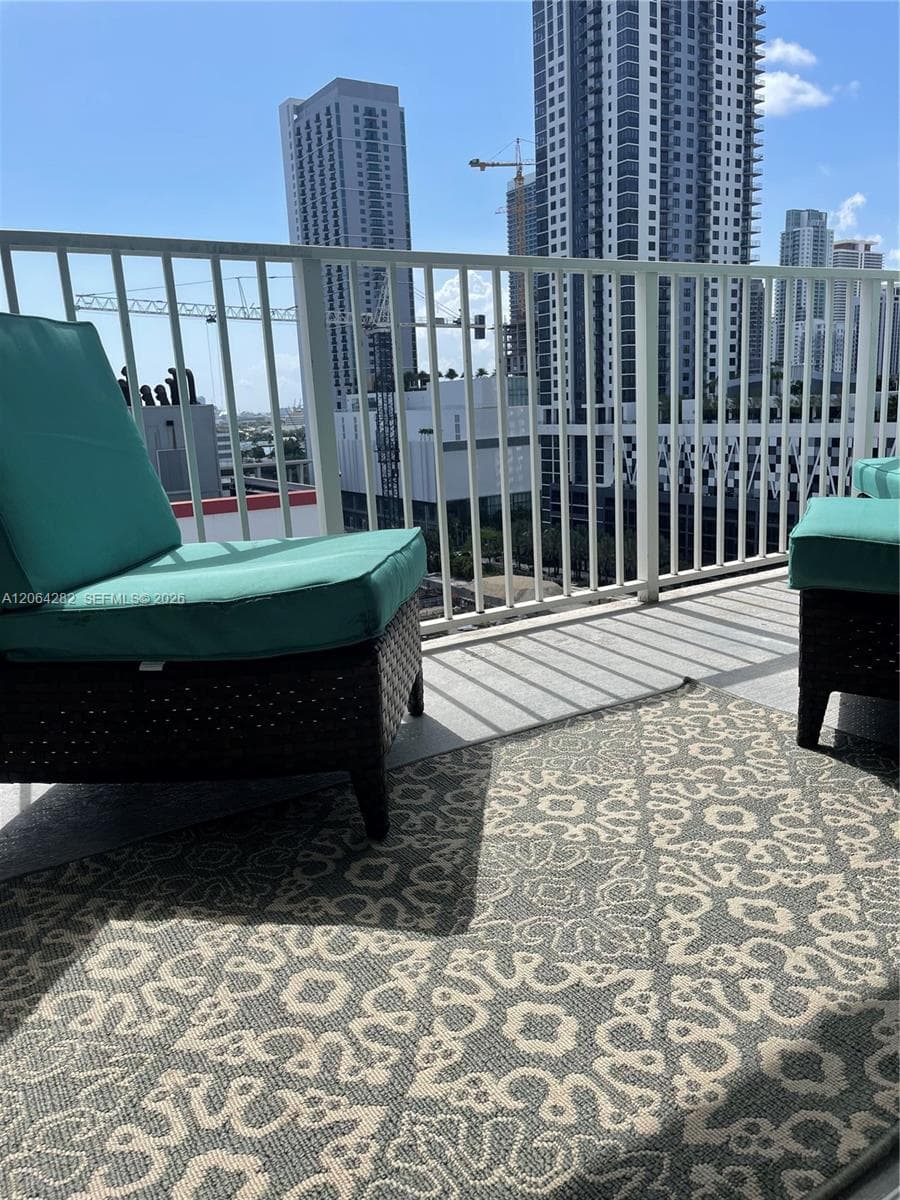 MADISON DOWNTOWN CONDO · #E-1605 in Miami - Photo 28