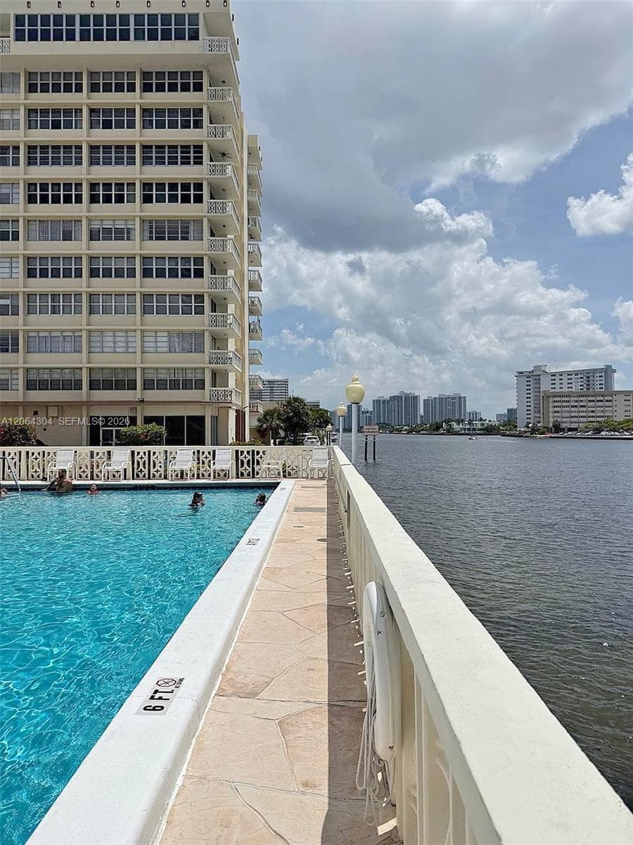 IMPERIAL TOWERS CONDO · #824 in Hallandale Beach - Photo 2