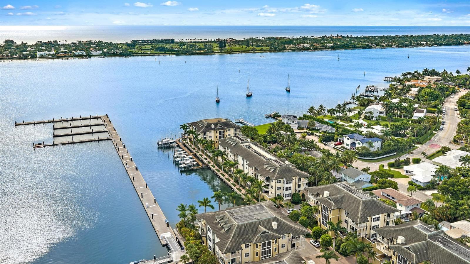 3920 N Flagler Dr 301-30