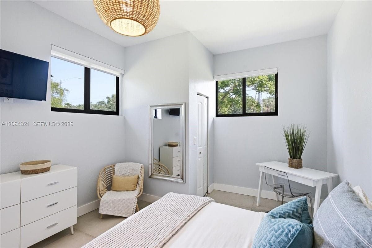 7240 Sunset Dr photo 32