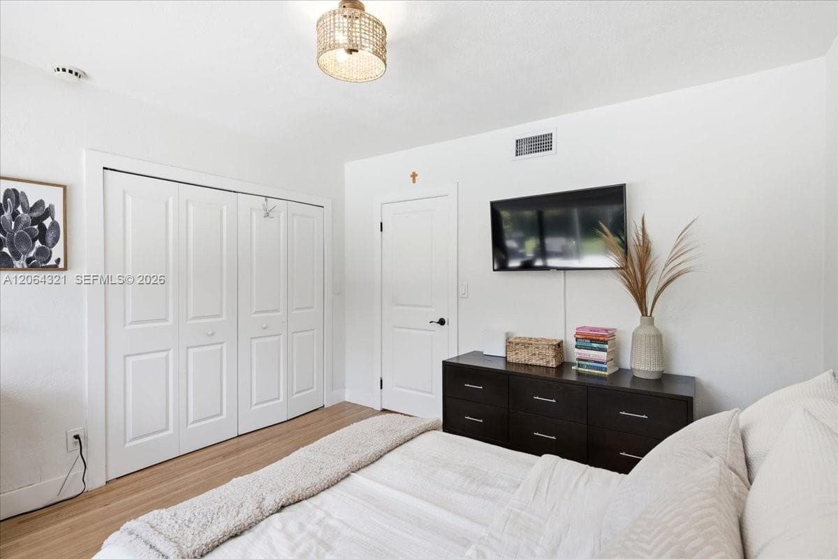 7240 Sunset Dr photo 21