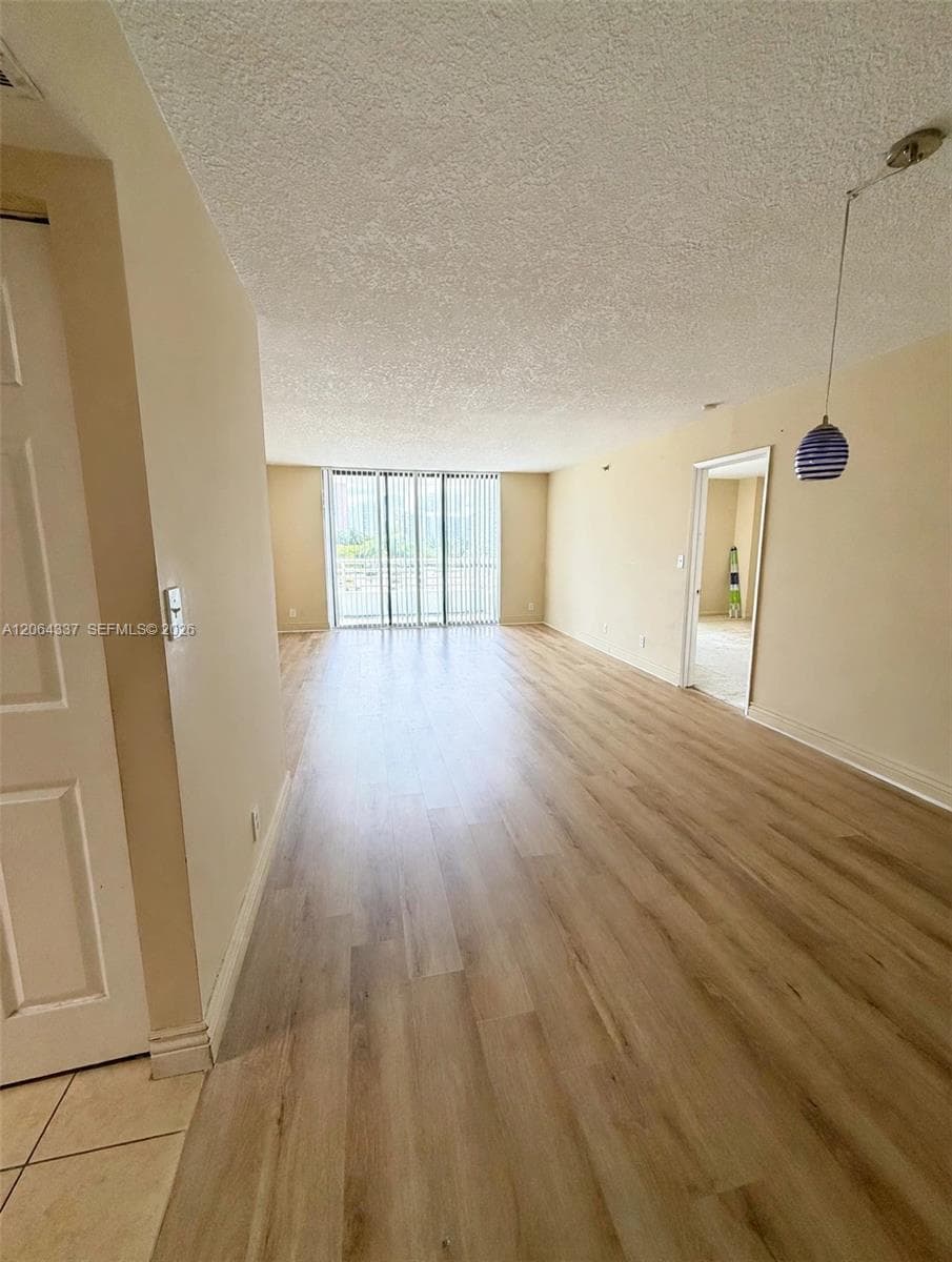 PARC CENTRAL AVENTURA EAS · #614 in Aventura - Photo 12