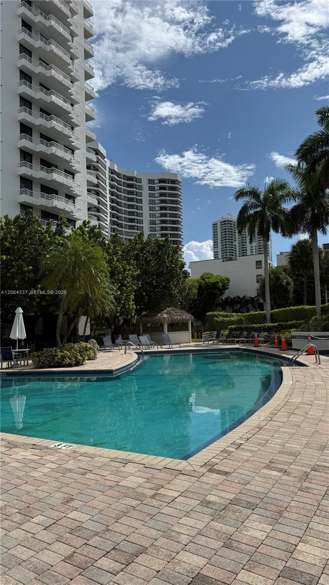 PARC CENTRAL AVENTURA EAS · #614 in Aventura - Photo 32