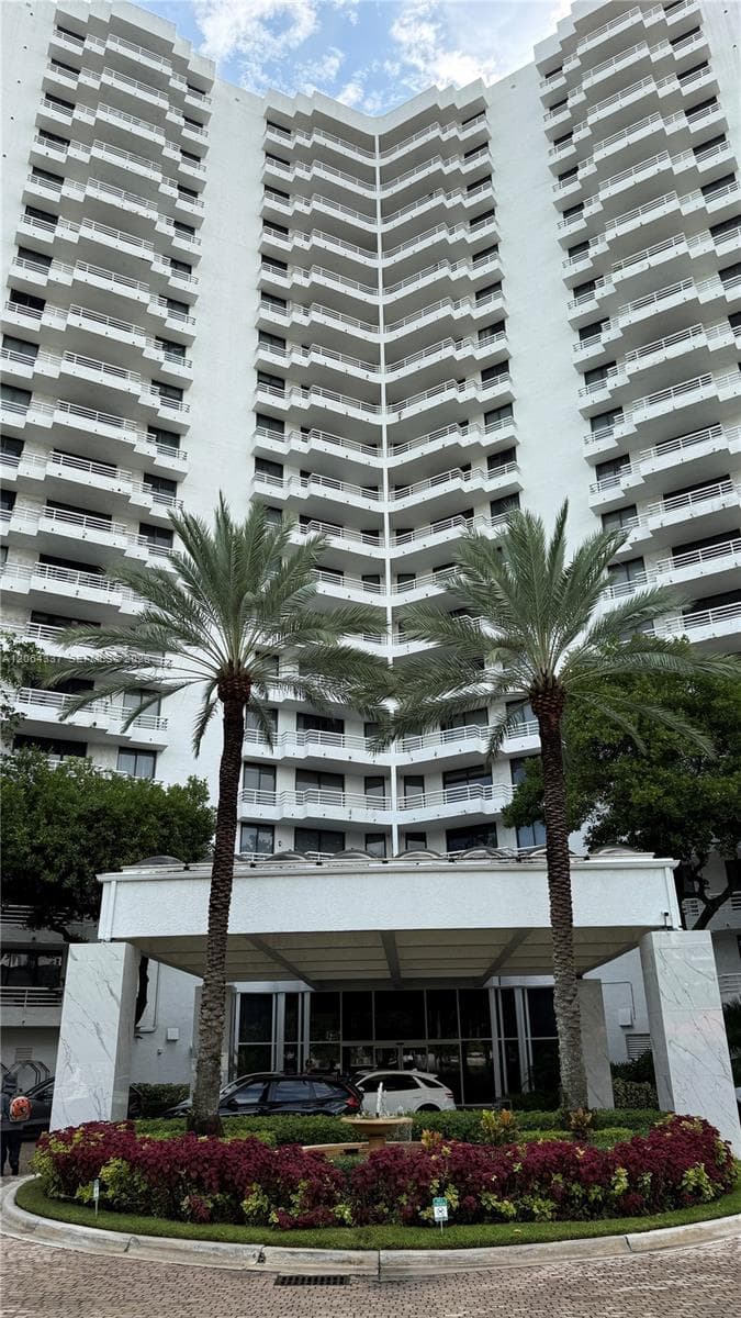 PARC CENTRAL AVENTURA EAS #614