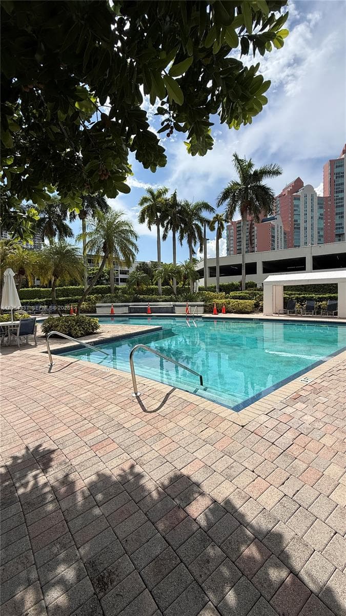 PARC CENTRAL AVENTURA EAS · #614 in Aventura - Photo 30