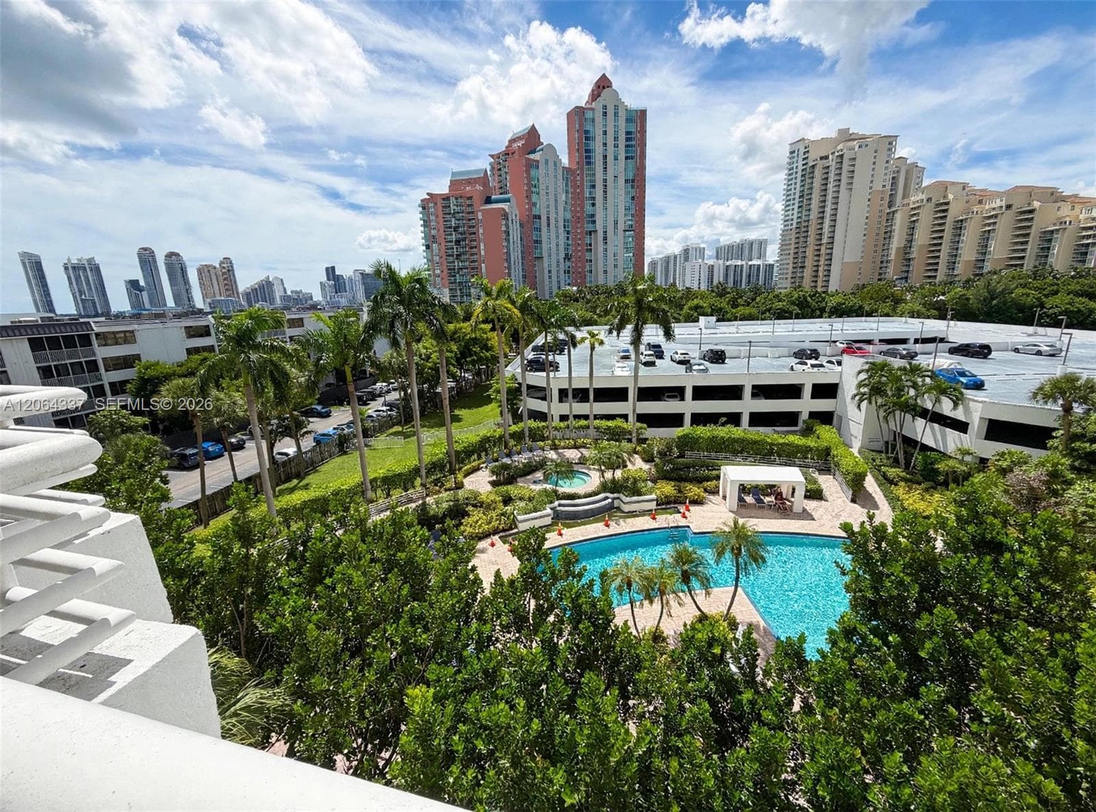 PARC CENTRAL AVENTURA EAS · #614 in Aventura - Photo 25