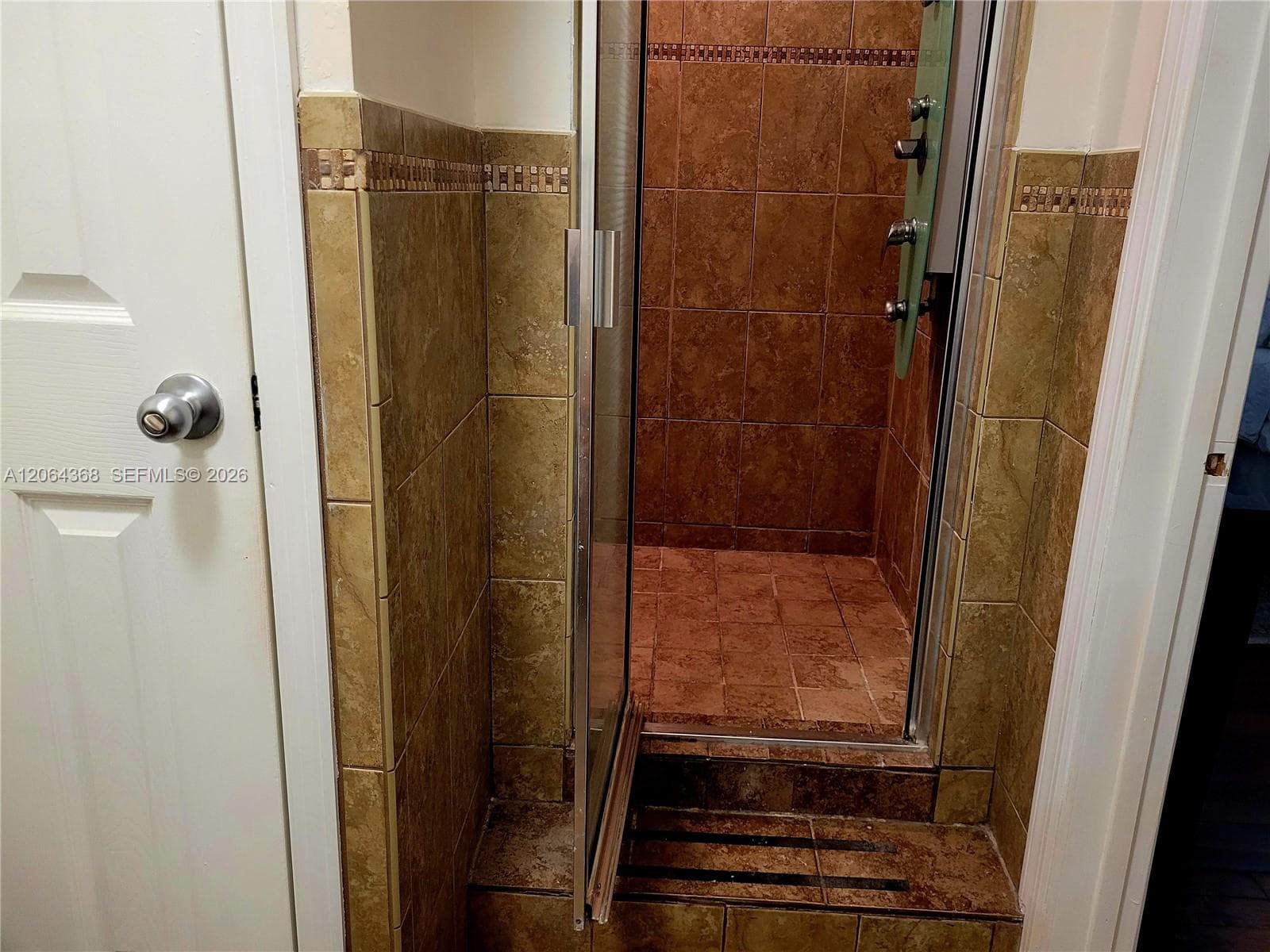 POINT EAST CONDOMINIUMS · #T301 in Aventura - Photo 21