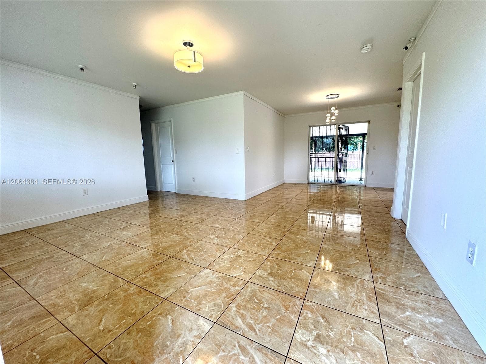 2950 NW 210th Ter photo 3
