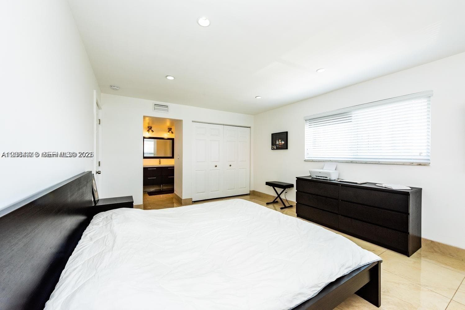 RIVIERA APTS A INC OF HAL · #411 in Hallandale Beach - Photo 14