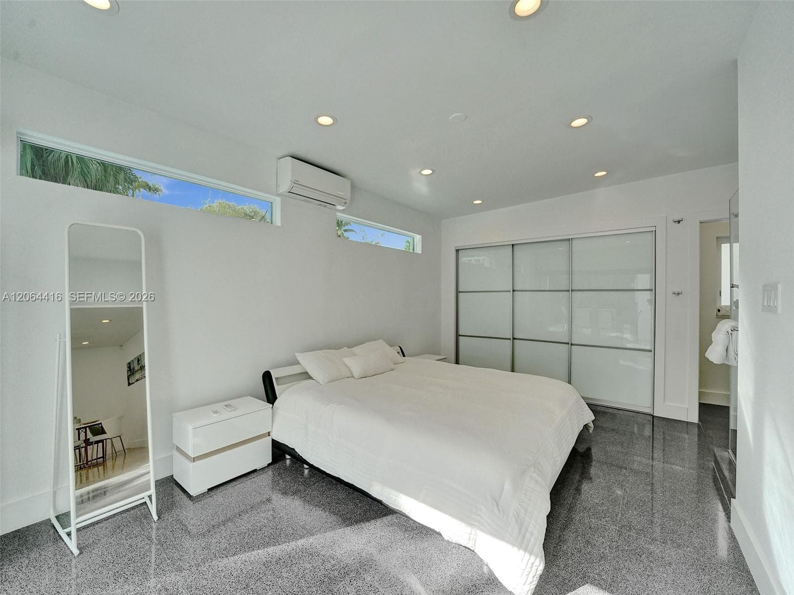 1440 SW 20th St photo 15