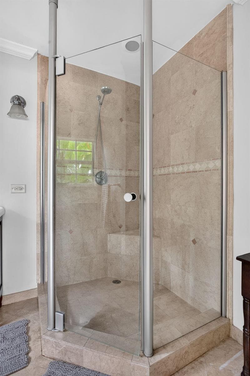 23-web-or-mls-1380-4877
