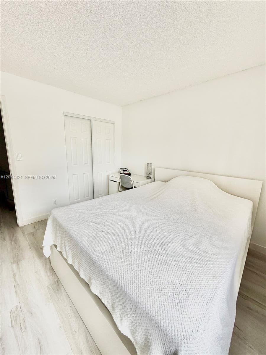 VENETIAN PARK · #14 in Hallandale Beach - Photo 17