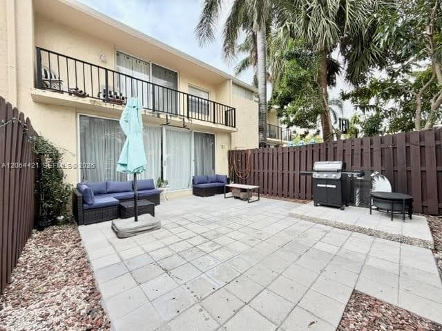 VENETIAN PARK · #14 in Hallandale Beach - Photo 80
