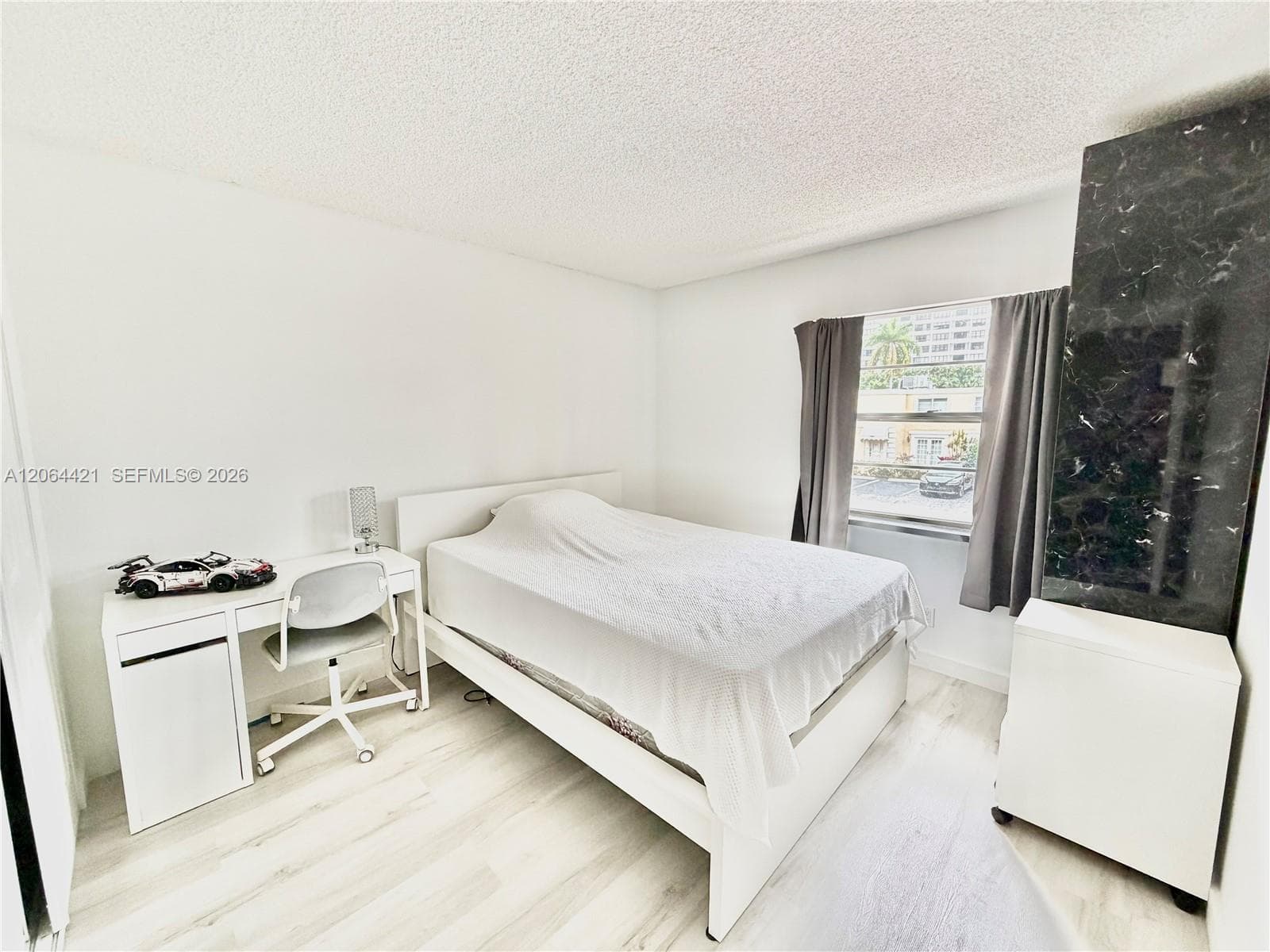 VENETIAN PARK · #14 in Hallandale Beach - Photo 21