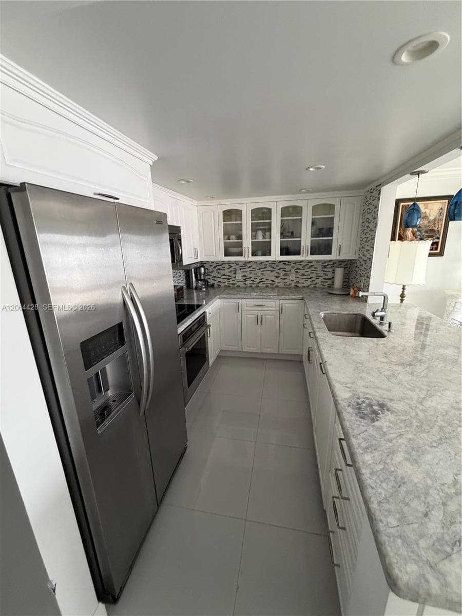 Leeward Point Condo · #27 in North Miami Beach - Photo 5