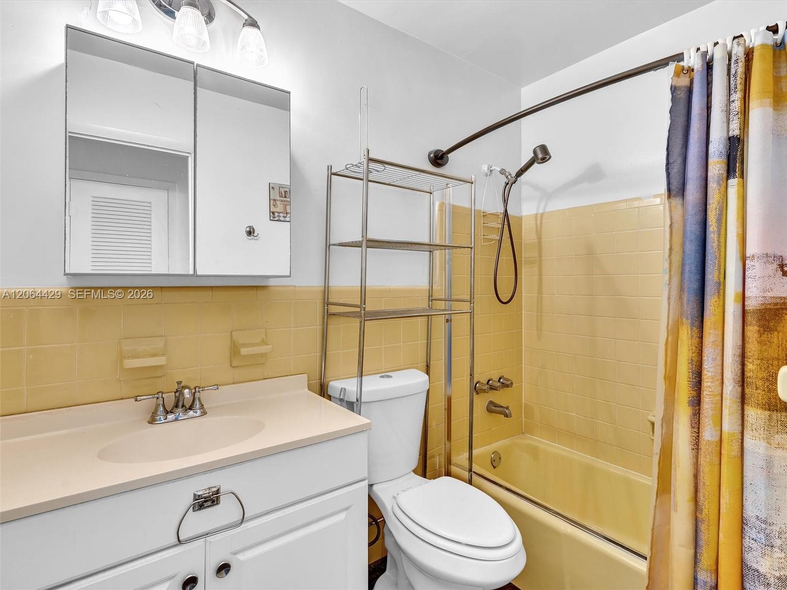 RO-MONT GARDENS · #30 in Miami Gardens - Photo 18