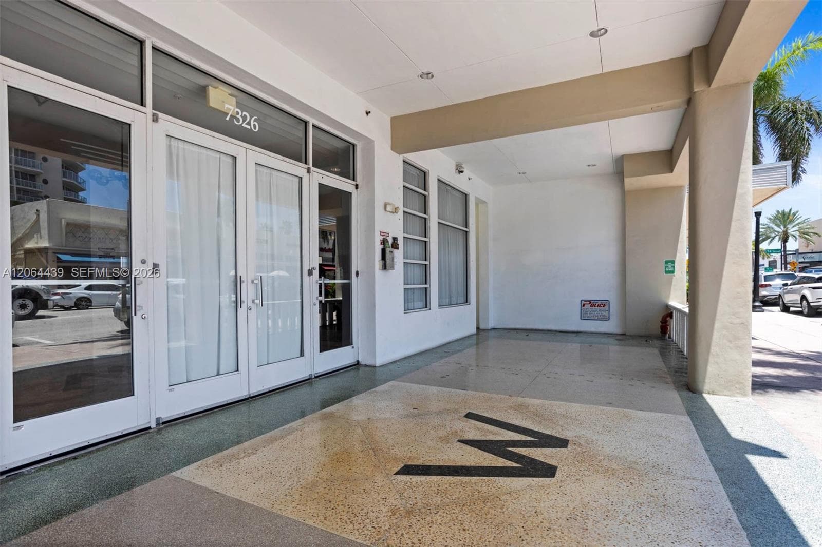 WELWORTH CONDO · #108 in Miami Beach - Photo 38
