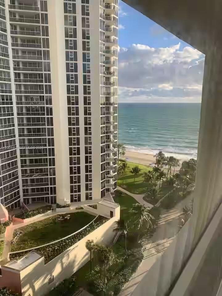 Aventura Beach Club · #328 in Sunny Isles Beach - Photo 6