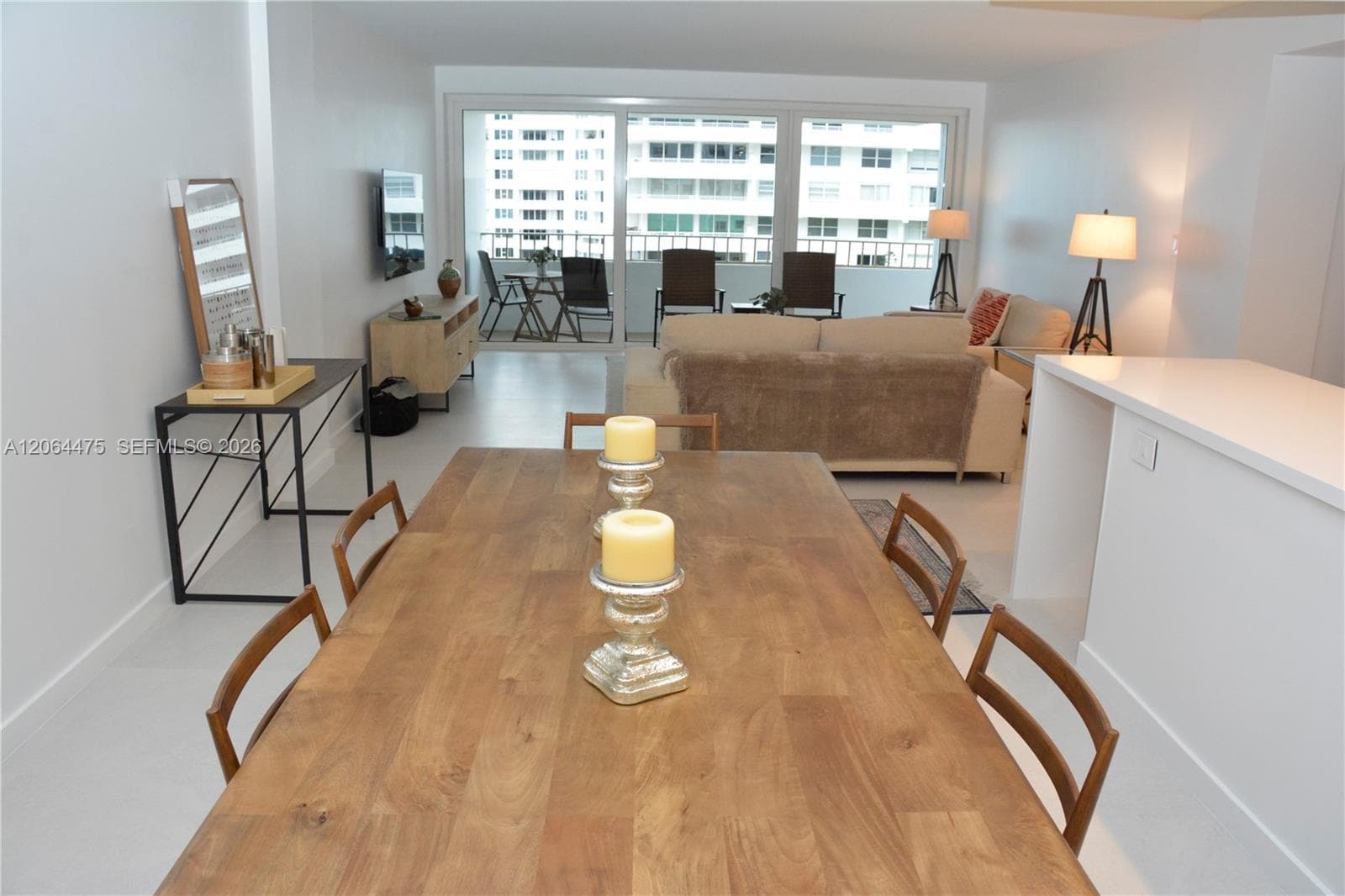 Commodore Club East · #713 in Key Biscayne - Photo 3