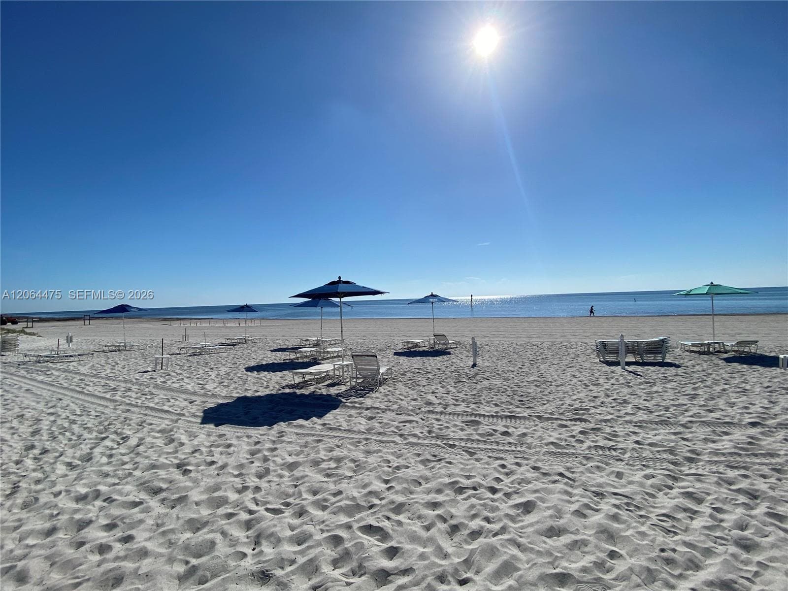 Commodore Club East · #713 in Key Biscayne - Photo 20