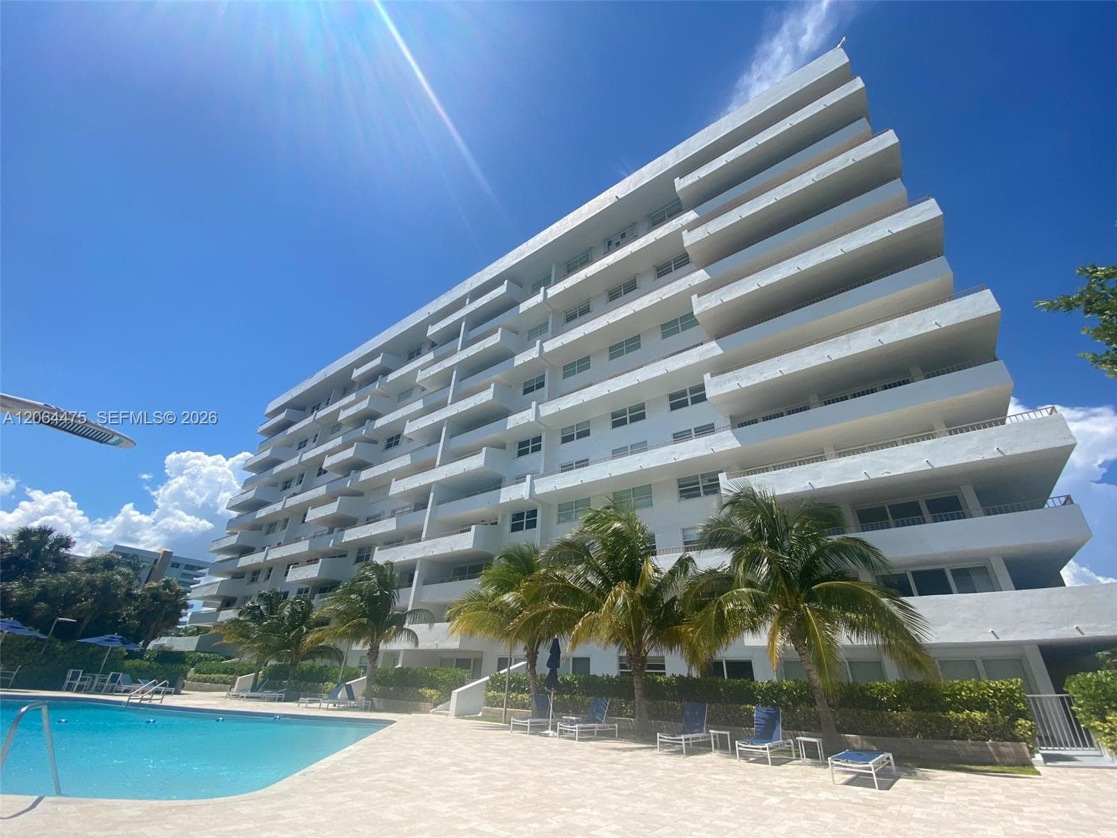 Commodore Club East · #713 in Key Biscayne - Photo 18
