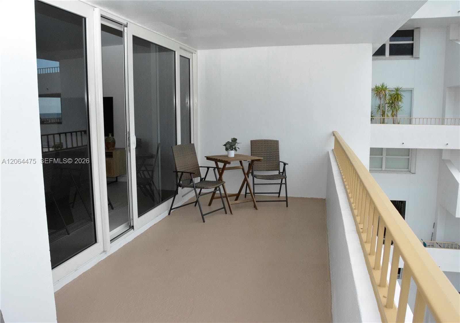 Commodore Club East · #713 in Key Biscayne - Photo 11