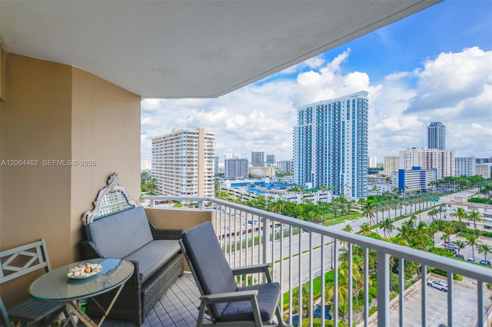 HEMISPHERES CONDO · #11K in Hallandale Beach - Photo 23