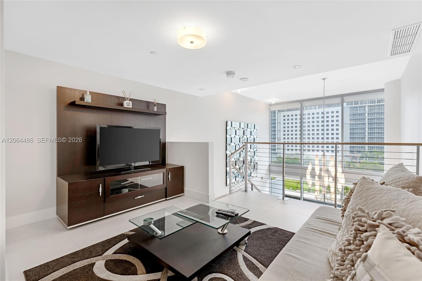 Epic · #504 in Miami - Photo 14