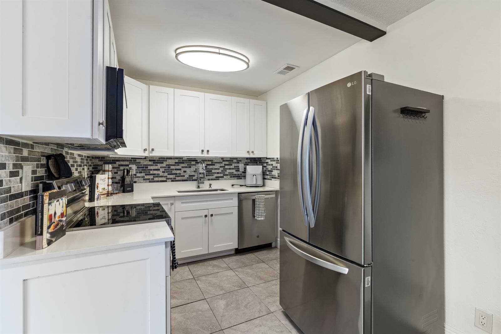 09-299 SW 7th Street Unit 206 Boca Raton