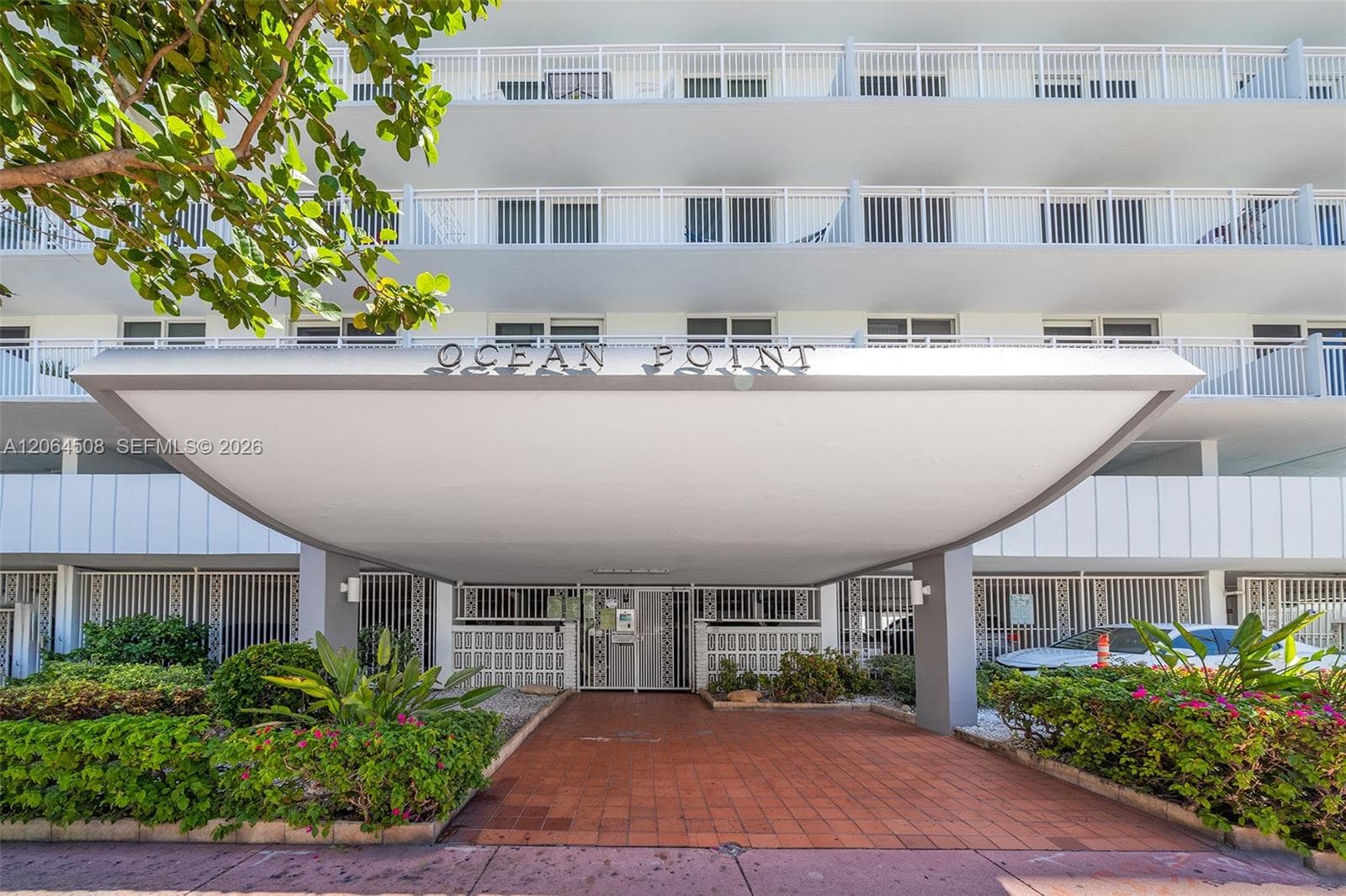 OCEAN POINT · #610 in Miami Beach - Photo 18
